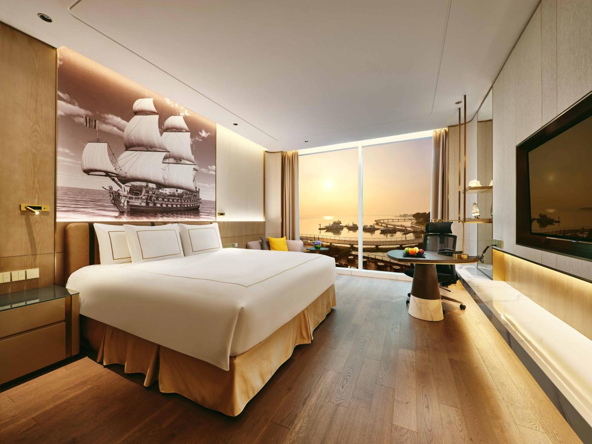 1 King Premium Jinji Lake View,1542001150:JPEG